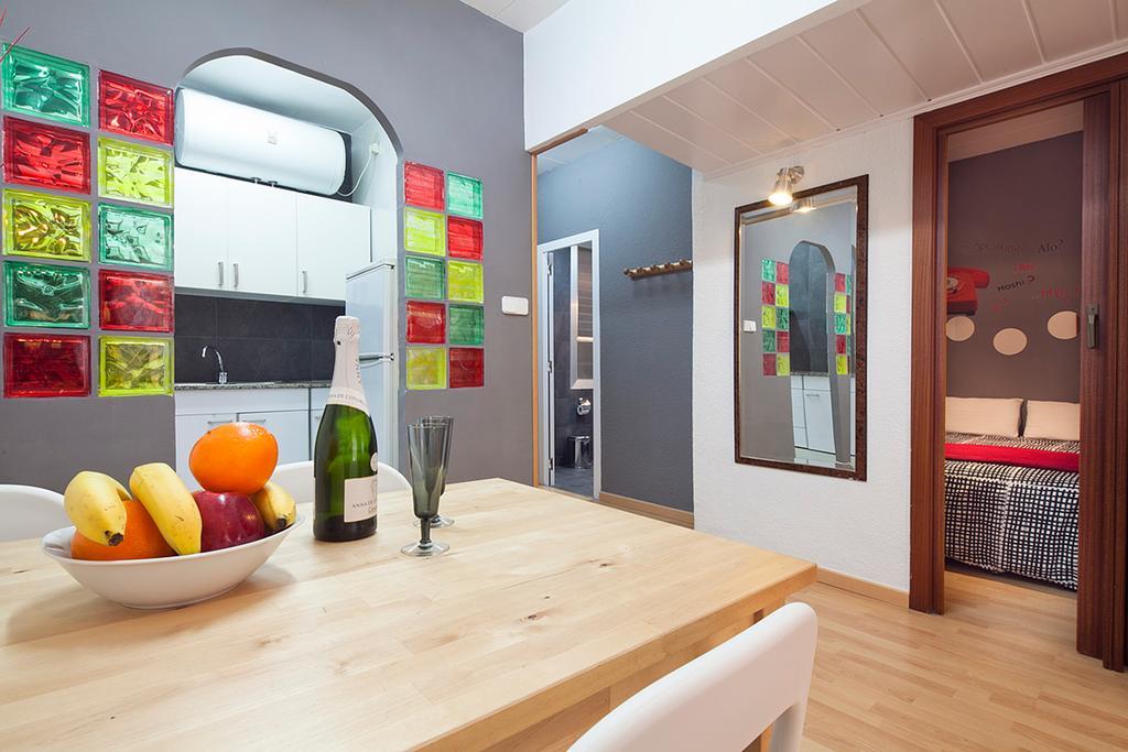 Deep Purple Apartman Barcelona Szoba fotó