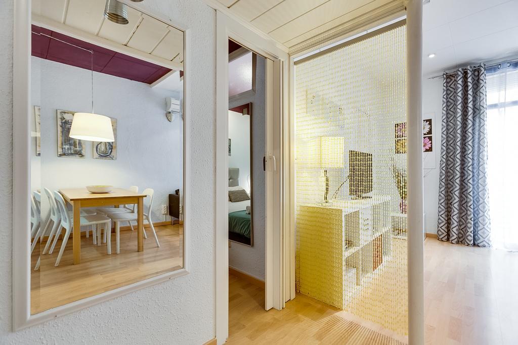 Deep Purple Apartman Barcelona Kültér fotó