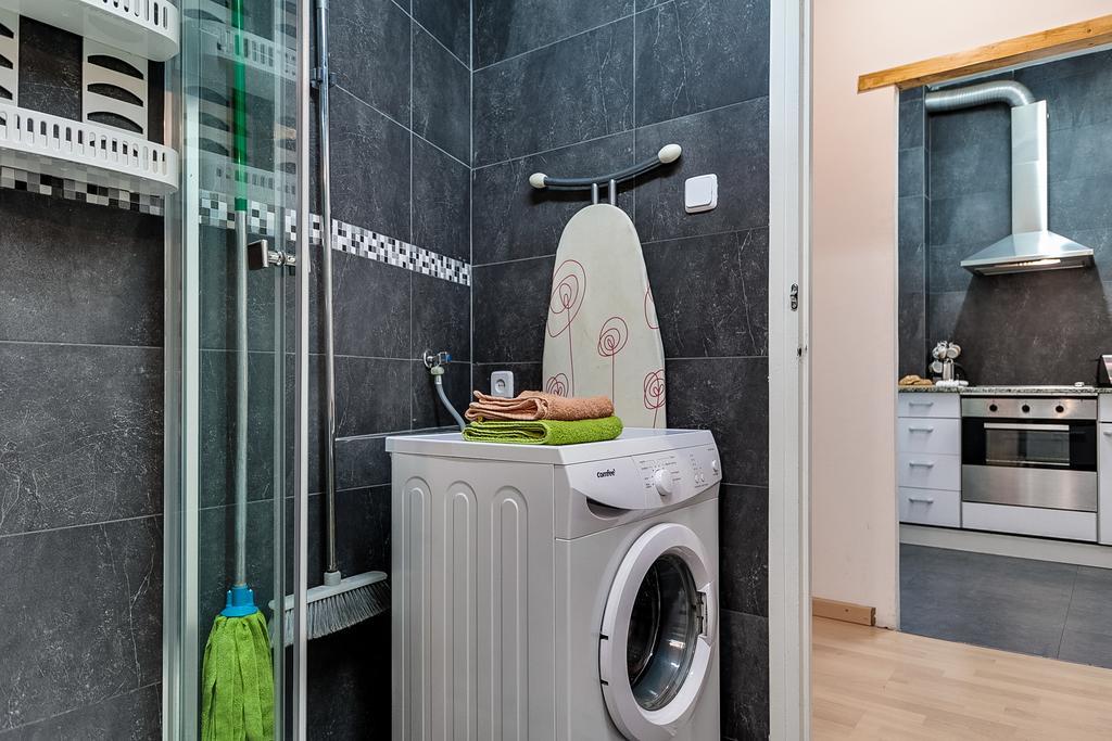 Deep Purple Apartman Barcelona Kültér fotó