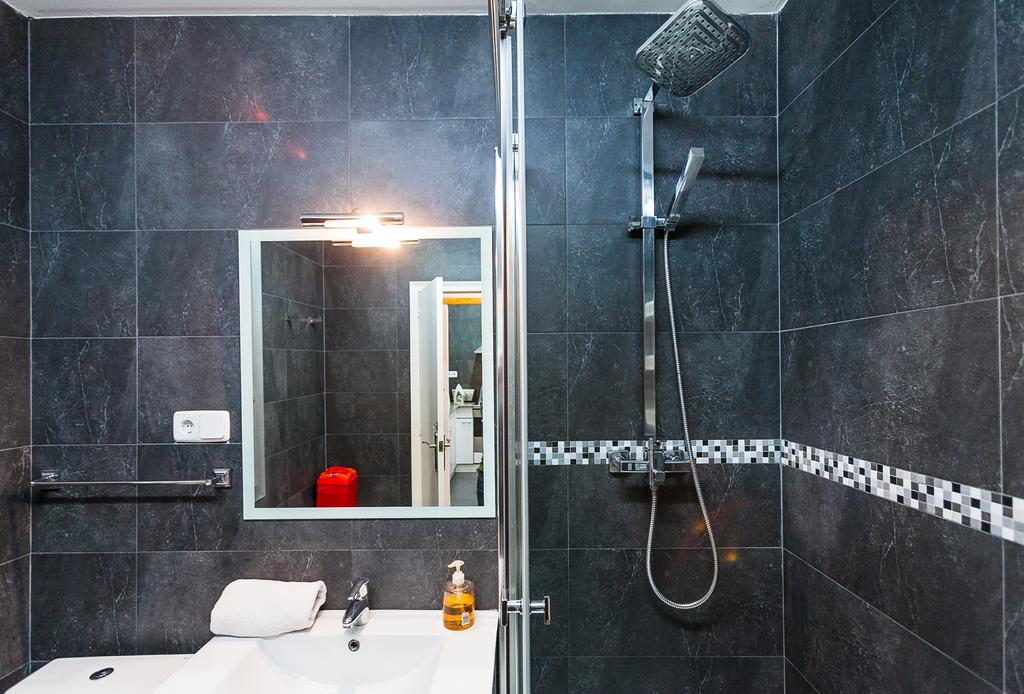 Deep Purple Apartman Barcelona Kültér fotó