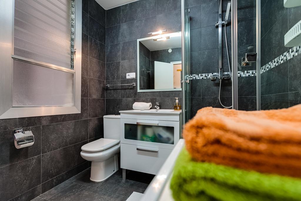 Deep Purple Apartman Barcelona Kültér fotó